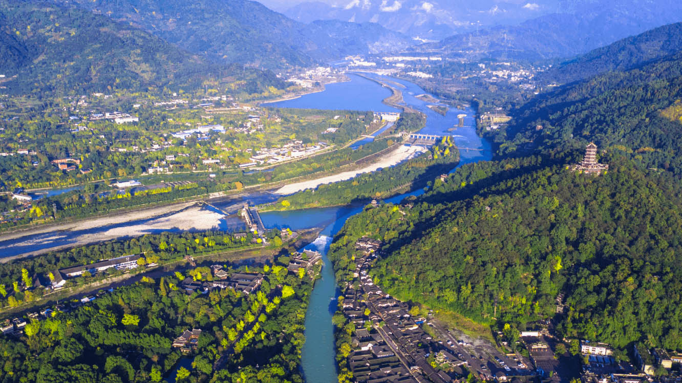 chengdu Dujiangyan Irrigation System