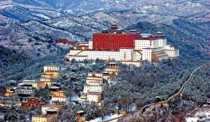 Chengde Mountain Resort with ancient Chinese architecture and peaceful lake