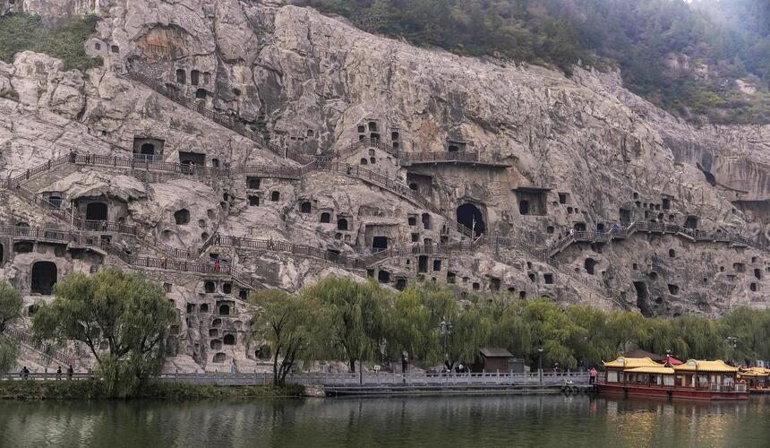 Collage of iconic UNESCO World Heritage Sites in China including the Great Wall, Forbidden City, and Terracotta Army