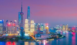 Stylish urban life in Shanghai featuring international culture, modern architecture, and fashionable city residents.